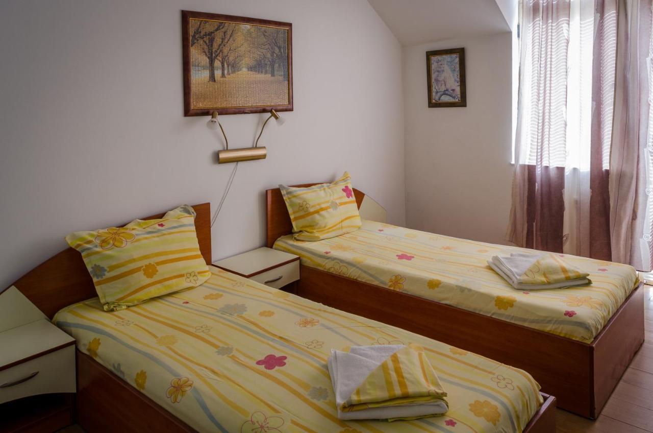 Kalypso Hotel Primorsko Exterior photo